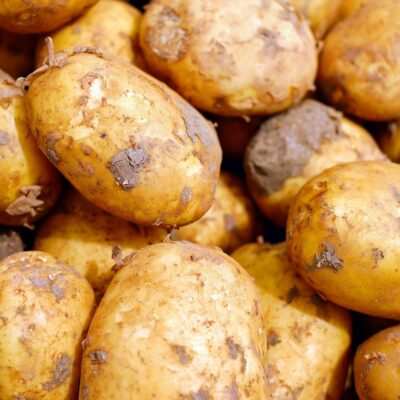 Värske kartul pesemata (Läti)
